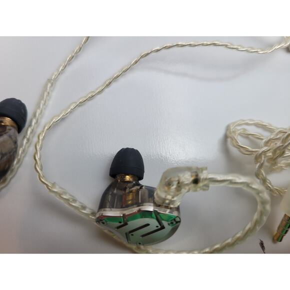 Linsoul KZ-ZS10 Pro In-Ear Stainless Steel IEM Earphones with Microphone 24 ohm - Picture 13 of 16